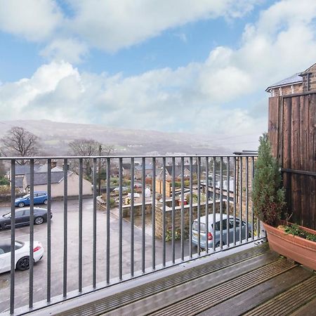 Immaculate 3 Bed House - Stunning Balcony Views Apartment Matlock  Exterior photo